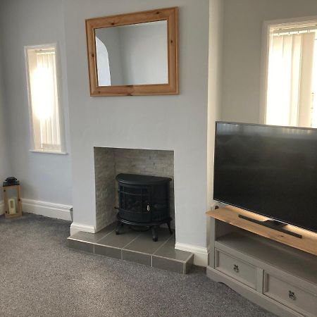 23 Ryden Avenue Villa Cleveleys Bagian luar foto