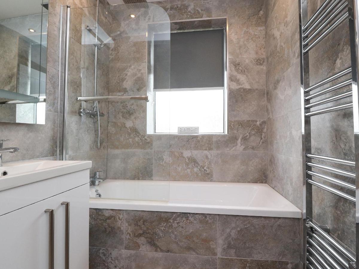 23 Ryden Avenue Villa Cleveleys Bagian luar foto