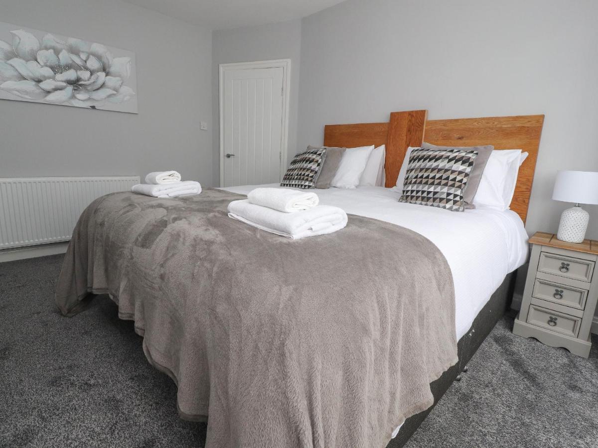 23 Ryden Avenue Villa Cleveleys Bagian luar foto