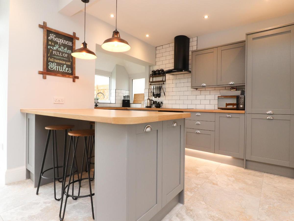 23 Ryden Avenue Villa Cleveleys Bagian luar foto