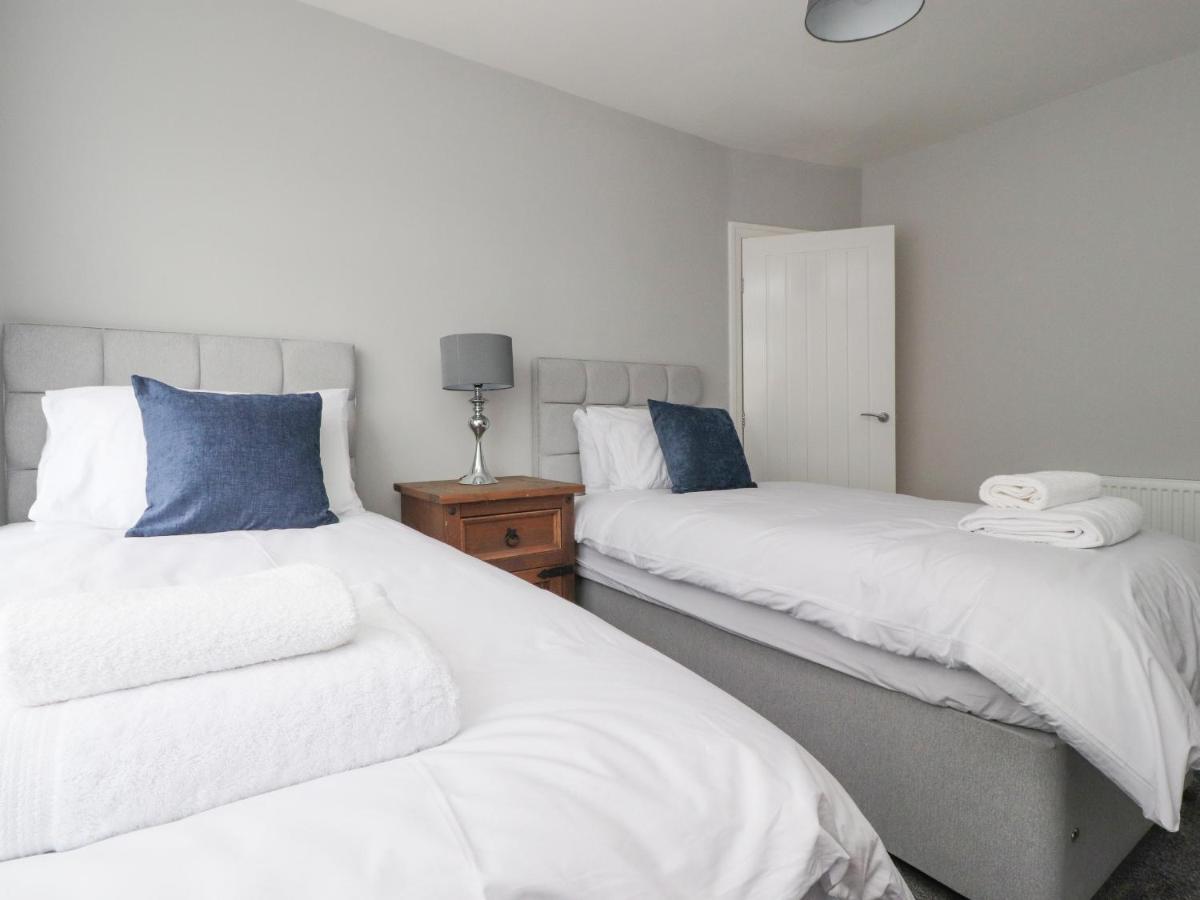 23 Ryden Avenue Villa Cleveleys Bagian luar foto
