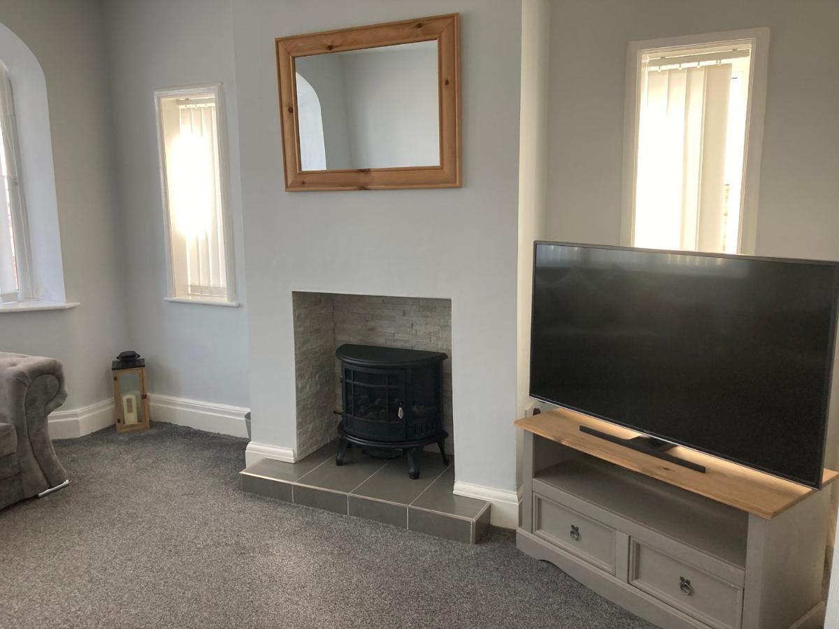23 Ryden Avenue Villa Cleveleys Bagian luar foto
